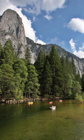 Yosemite National Park - River and mountains